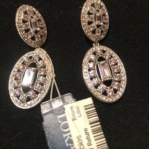 NWT Beautiful Lora Paolo CZ and rhodium plated sterling silver drop earrings